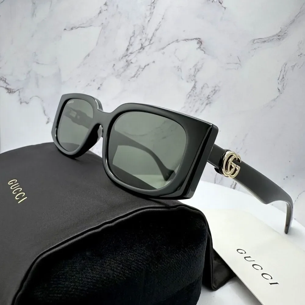 New Gucci Sunglasses Black Square Rectangular Gold Interlocking GG Metal Logo
